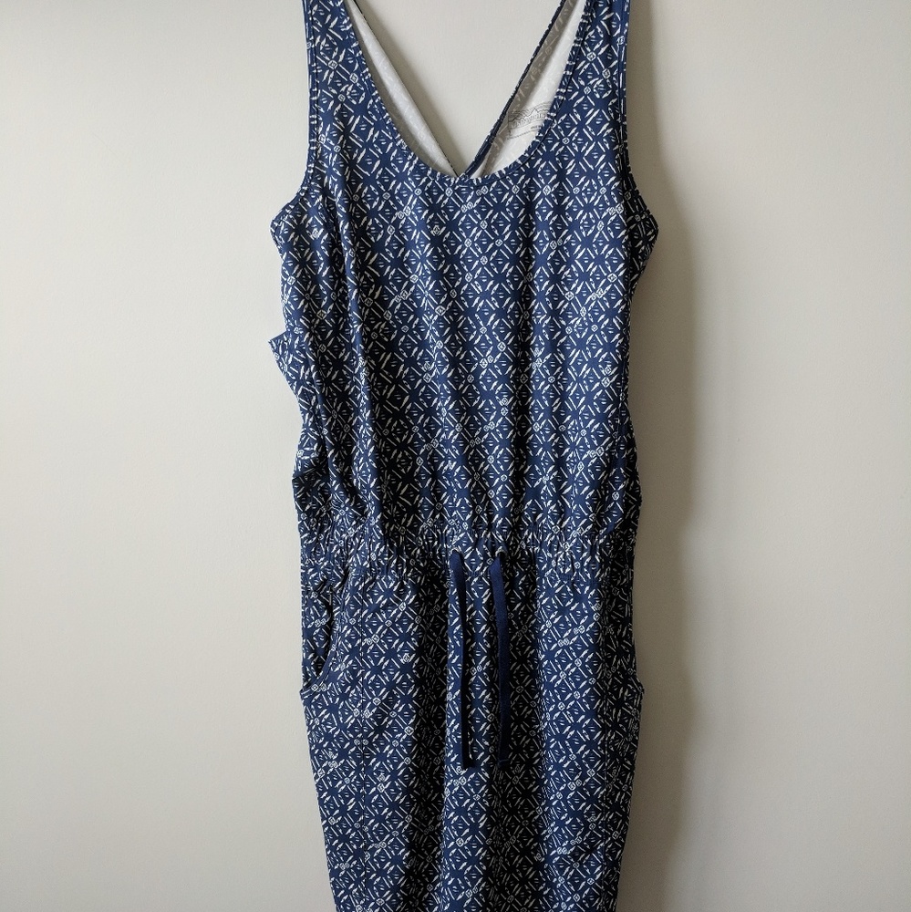 Patagonia criss-cross tank travel adventure dress